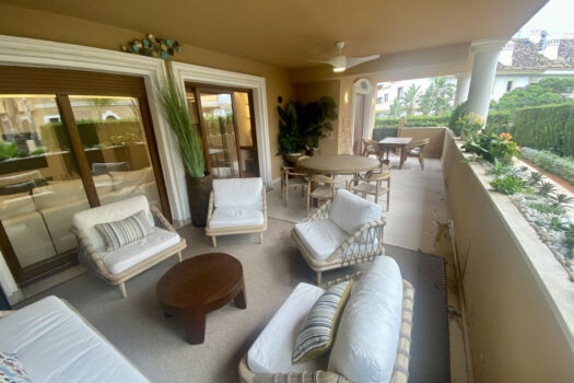 3 Bed Ground Floor Apartment for sale in The Golden Mile, Costa del Sol