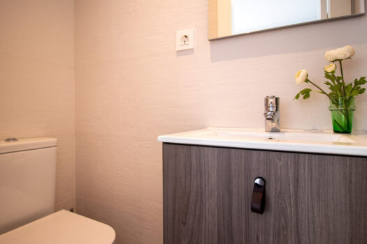 3 Bed Middle Floor Apartment for sale in Malaga Centro, Costa del Sol