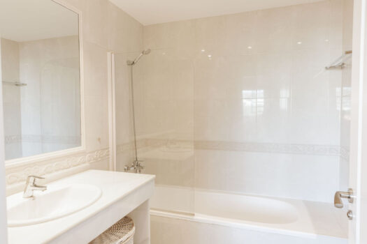 3 Bed Terraced Townhouse for sale in Cabopino, Costa del Sol