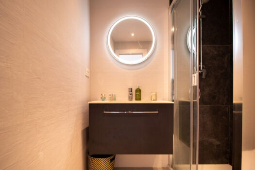 3 Bed Middle Floor Apartment for sale in Malaga Centro, Costa del Sol