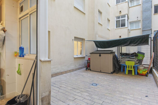 4 Bed Middle Floor Apartment for sale in Fuengirola, Costa del Sol