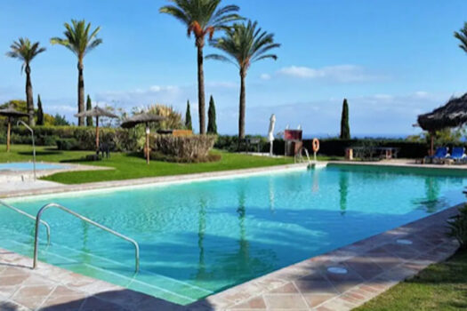 2 Bed Ground Floor Apartment for sale in Los Flamingos, Costa del Sol