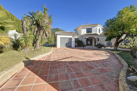 Samostatná vila – 4 ložnice – Mijas