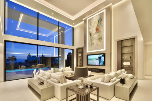 6 Bed Detached Villa for sale in Elviria, Costa del Sol