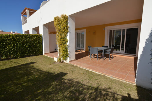 2 Bed Ground Floor Apartment for sale in New Golden Mile, Costa del Sol