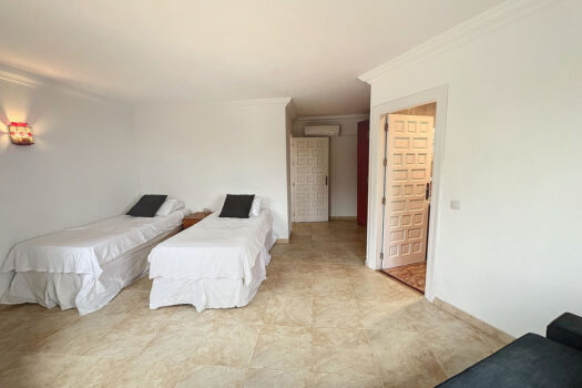 Samostatná vila – 4 ložnice – Mijas