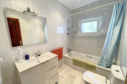 Samostatná vila – 4 ložnice – Mijas