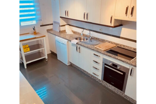 3 Bed Ground Floor Apartment for sale in New Golden Mile, Costa del Sol