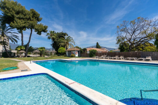 3 Bed Penthouse Apartment for sale in Atalaya, Costa del Sol