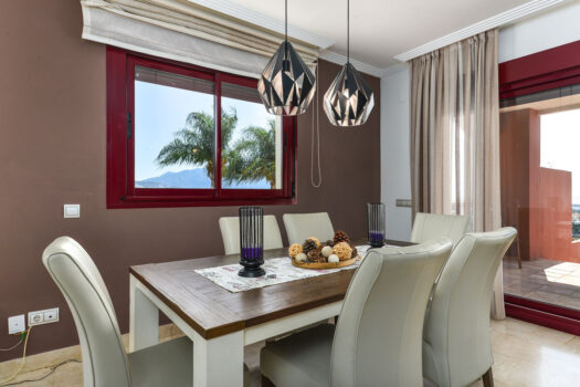 4 Bed Terraced Townhouse for sale in Benahavis, Costa del Sol