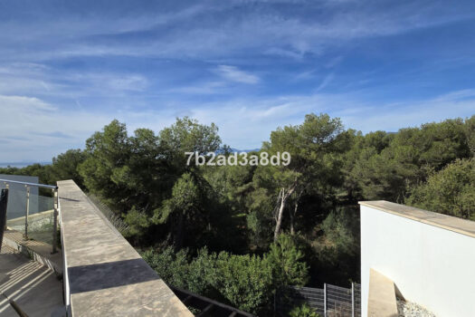 3 Bed Detached Villa for sale in The Golden Mile, Costa del Sol