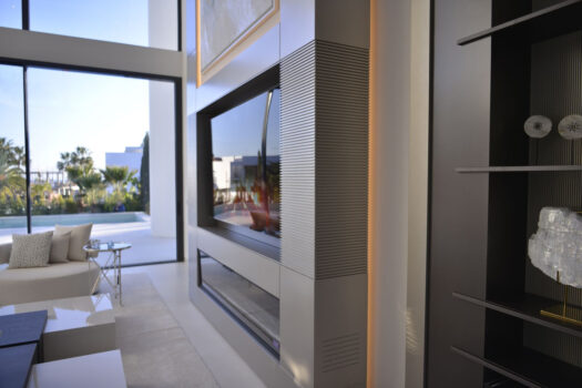 6 Bed Detached Villa for sale in Elviria, Costa del Sol