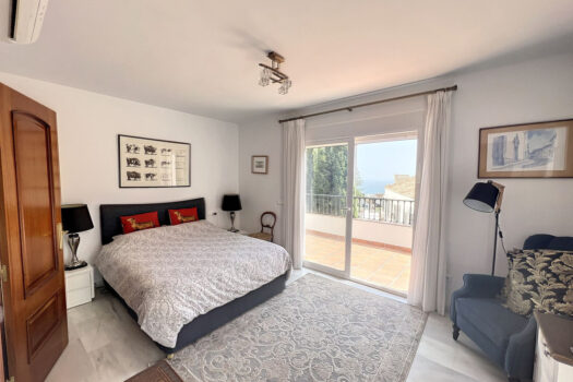 Samostatná vila – 4 ložnice – Mijas