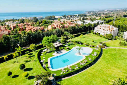 3 Bed Ground Floor Apartment for sale in New Golden Mile, Costa del Sol