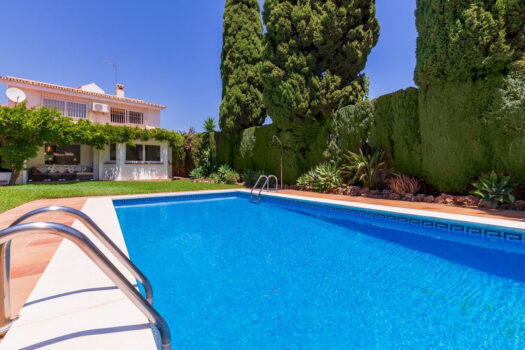 4 Bed Detached Villa for sale in Torremolinos, Costa del Sol