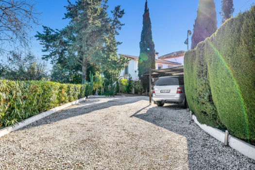 5 Bed Detached Villa for sale in Selwo, Costa del Sol