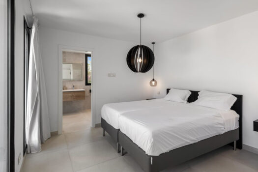 4 Bed Detached Villa for sale in Fuengirola, Costa del Sol