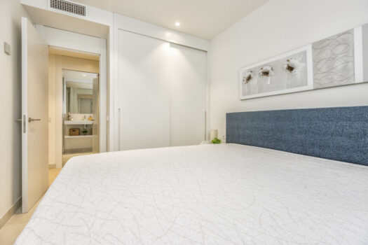 3 Bed Middle Floor Apartment for sale in Fuengirola, Costa del Sol