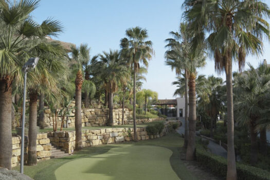 2 Bed Ground Floor Apartment for sale in Los Flamingos, Costa del Sol