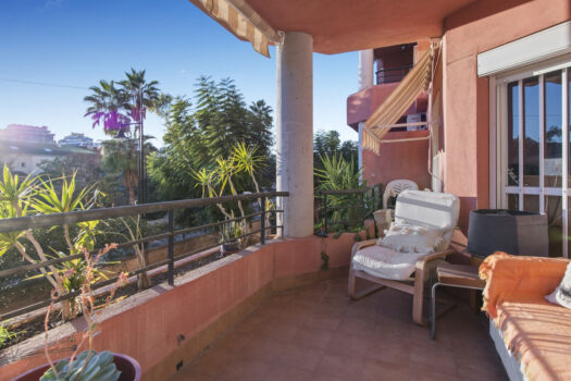 4 Bed Middle Floor Apartment for sale in Fuengirola, Costa del Sol