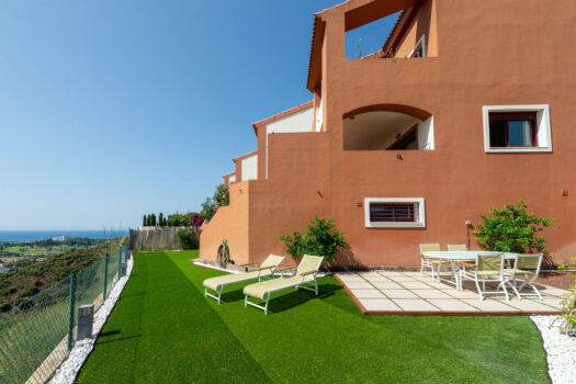 4 Bed Terraced Townhouse for sale in Benahavis, Costa del Sol