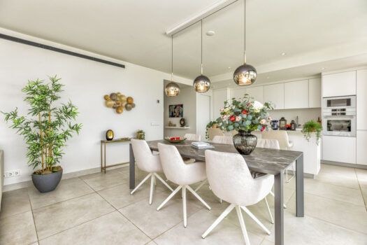 3 Bed Middle Floor Apartment for sale in Fuengirola, Costa del Sol