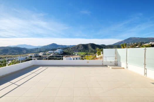 Samostatná vila – 4 ložnice – Benahavis