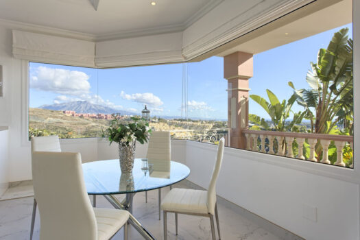 8 Bed Detached Villa for sale in Benahavis, Costa del Sol
