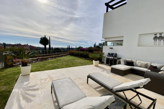 4 Bed Ground Floor Apartment for sale in Los Flamingos, Costa del Sol