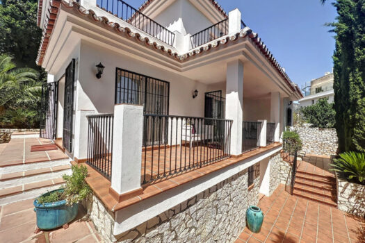 Samostatná vila – 4 ložnice – Mijas