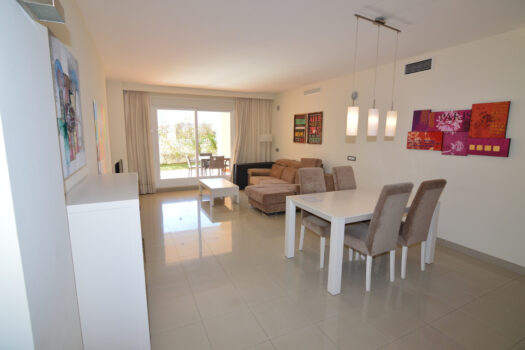 2 Bed Ground Floor Apartment for sale in New Golden Mile, Costa del Sol