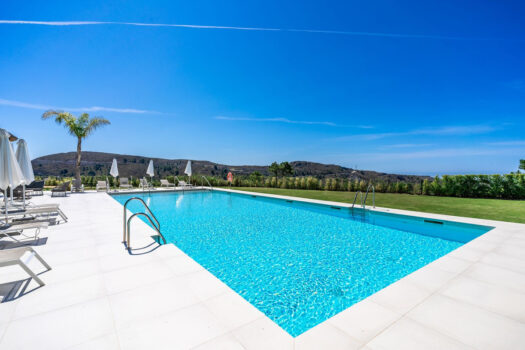 4 Bed Penthouse Apartment for sale in Benahavis, Costa del Sol