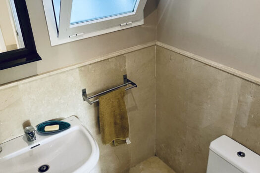 3 Bed Ground Floor Apartment for sale in New Golden Mile, Costa del Sol