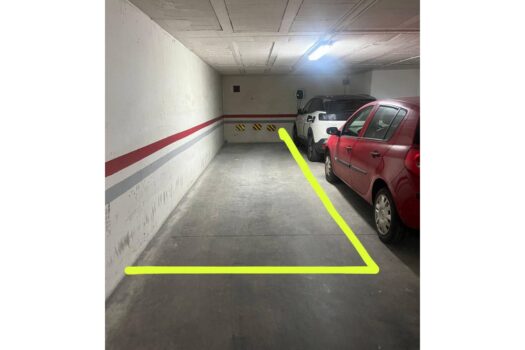 Garage space for 2 cars!!!