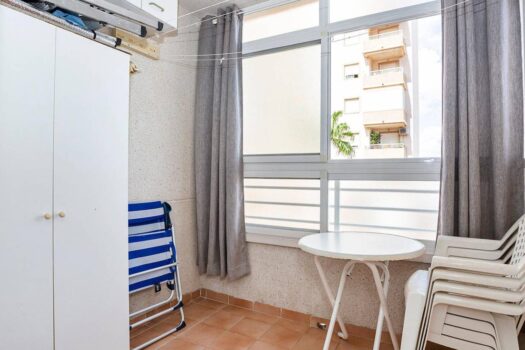 Cozy corner apartment with communal pool ideal for families and investors