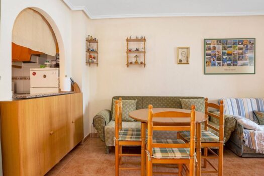 Cozy corner apartment with communal pool ideal for families and investors