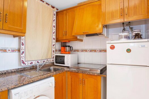 Cozy corner apartment with communal pool ideal for families and investors