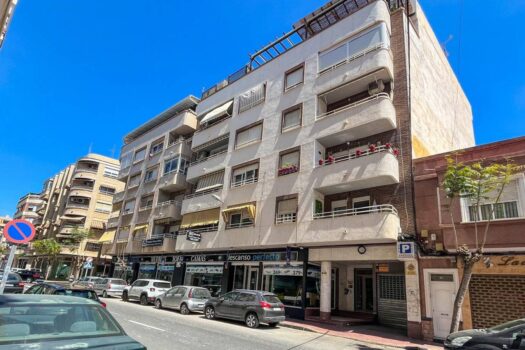 A renewed opportunity in the heart of Torrevieja.