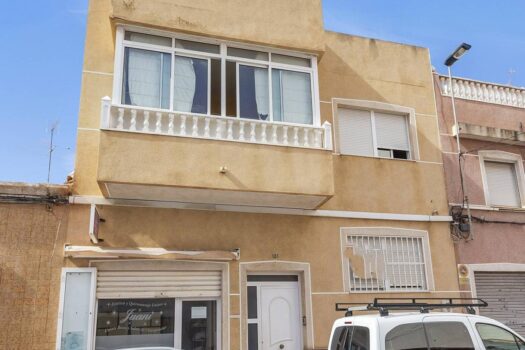 Úchvatný dům v centru Torrevieji