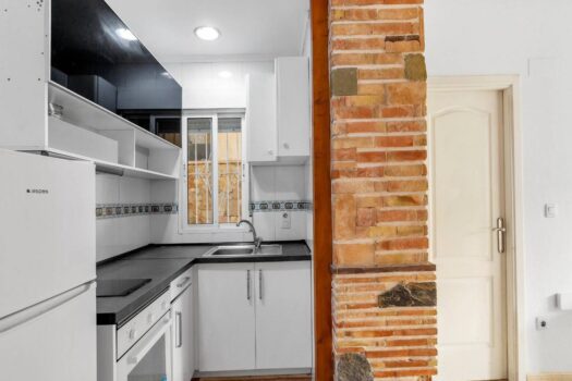 Apartment just a 9-minute walk from Playa del Cura!