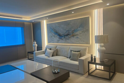 6 Bed Detached Villa for sale in Elviria, Costa del Sol