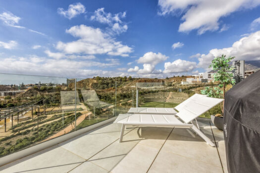 3 Bed Middle Floor Apartment for sale in Fuengirola, Costa del Sol