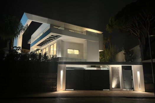 6 Bed Detached Villa for sale in Elviria, Costa del Sol