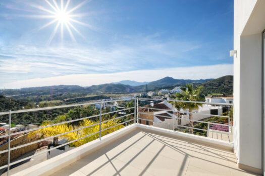 Samostatná vila – 4 ložnice – Benahavis