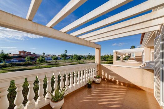 Útulný bungalov v La Zenia