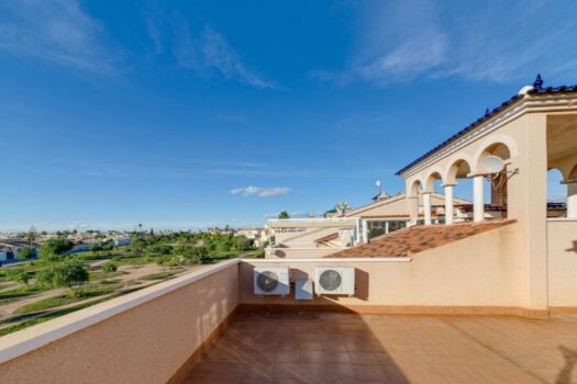 Útulný bungalov v La Zenia