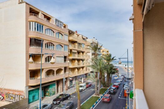 Pěkný apartmán s garáží Torrevieja.