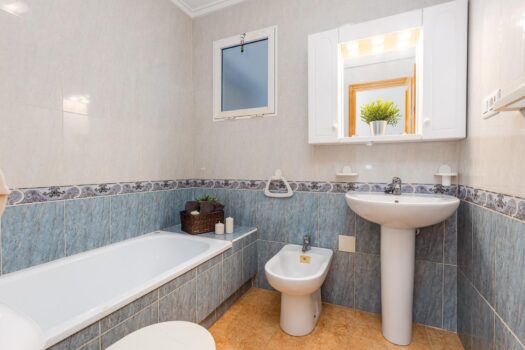 Pěkný apartmán s garáží Torrevieja.