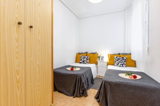 Pěkný apartmán s garáží Torrevieja.