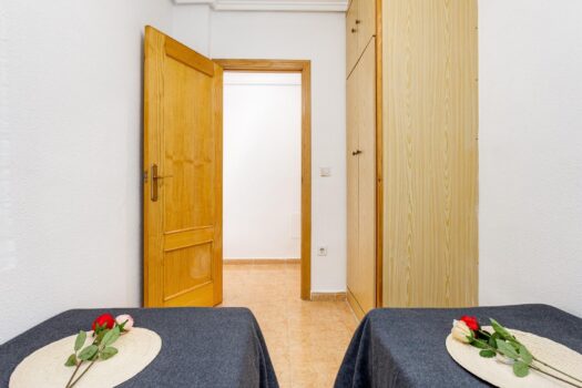 Pěkný apartmán s garáží Torrevieja.